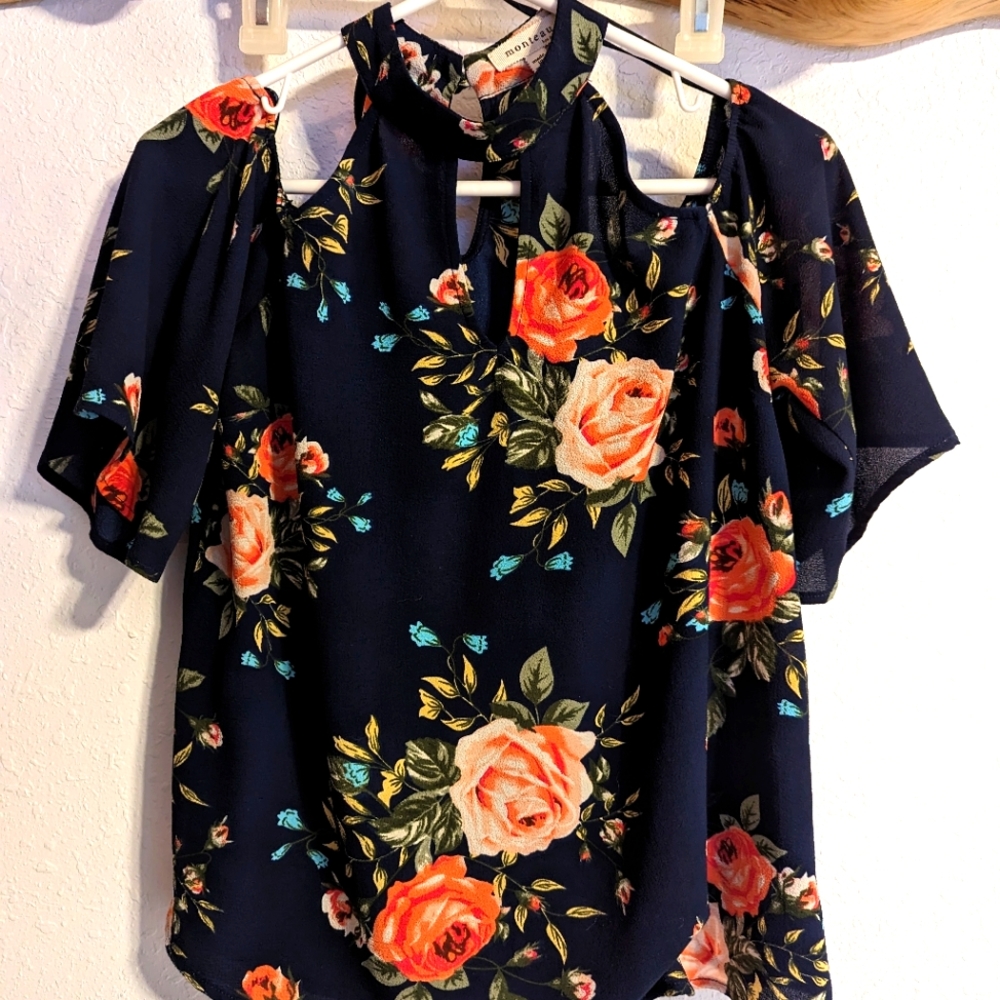 Ladies Monteau High Neck Cold Shoulder Top Size Medium
